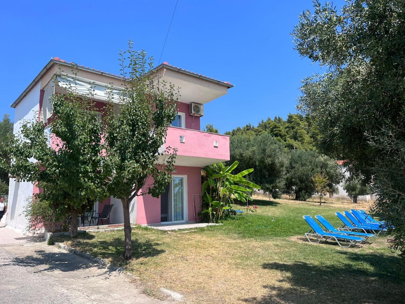 Stavros Apartments Nea Skioni Bagian luar foto